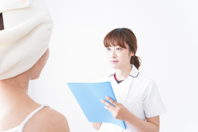 23558879 s - シングルマザーに必要な月々の生活費はいくら？内訳を紹介！